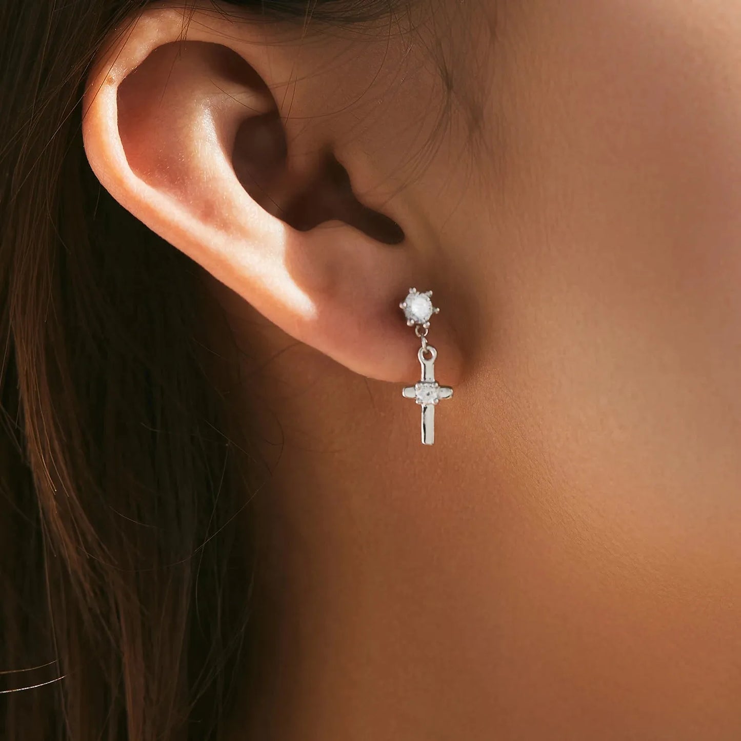 Sparkling Round CZ Stud Earrings 925 Sterling Silver