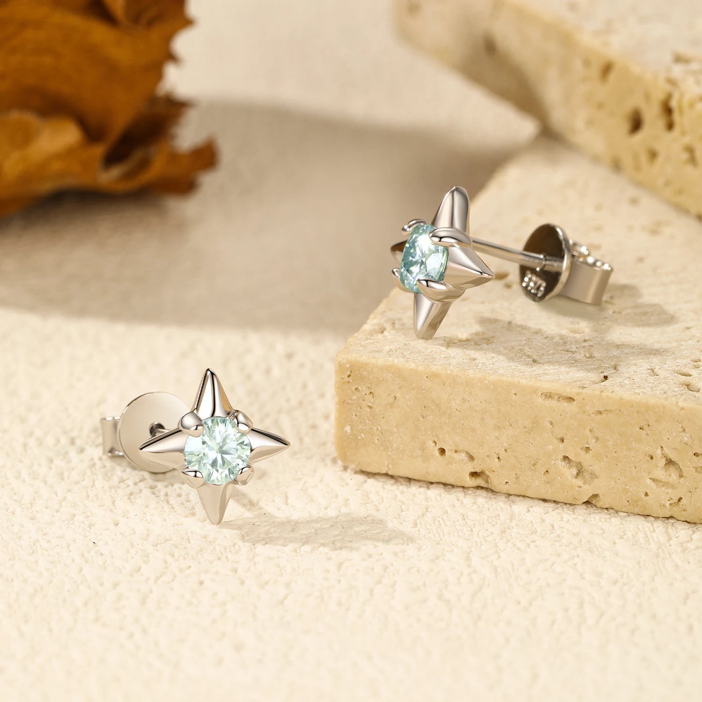 Sterling Silver Exquisite Darts Stud Earrings
