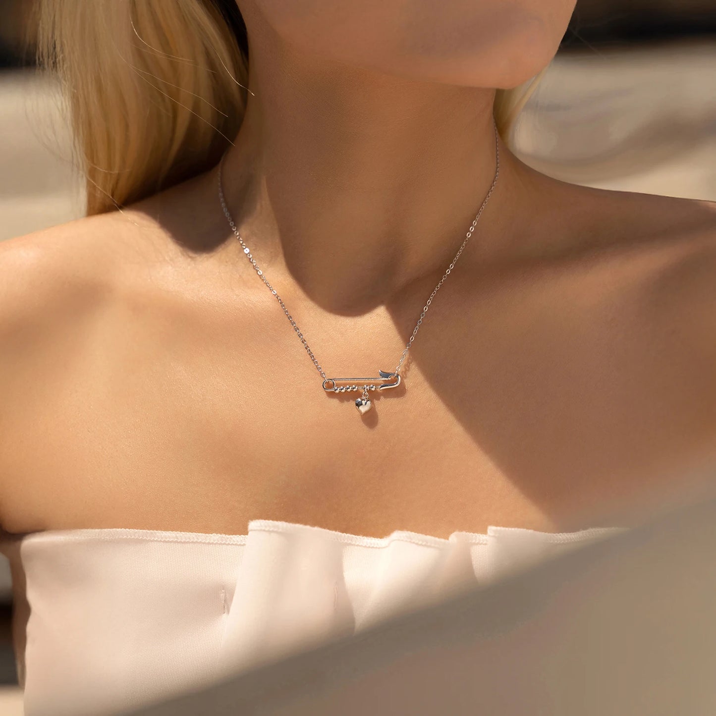 Trendy Mirror Heart Swing Necklace