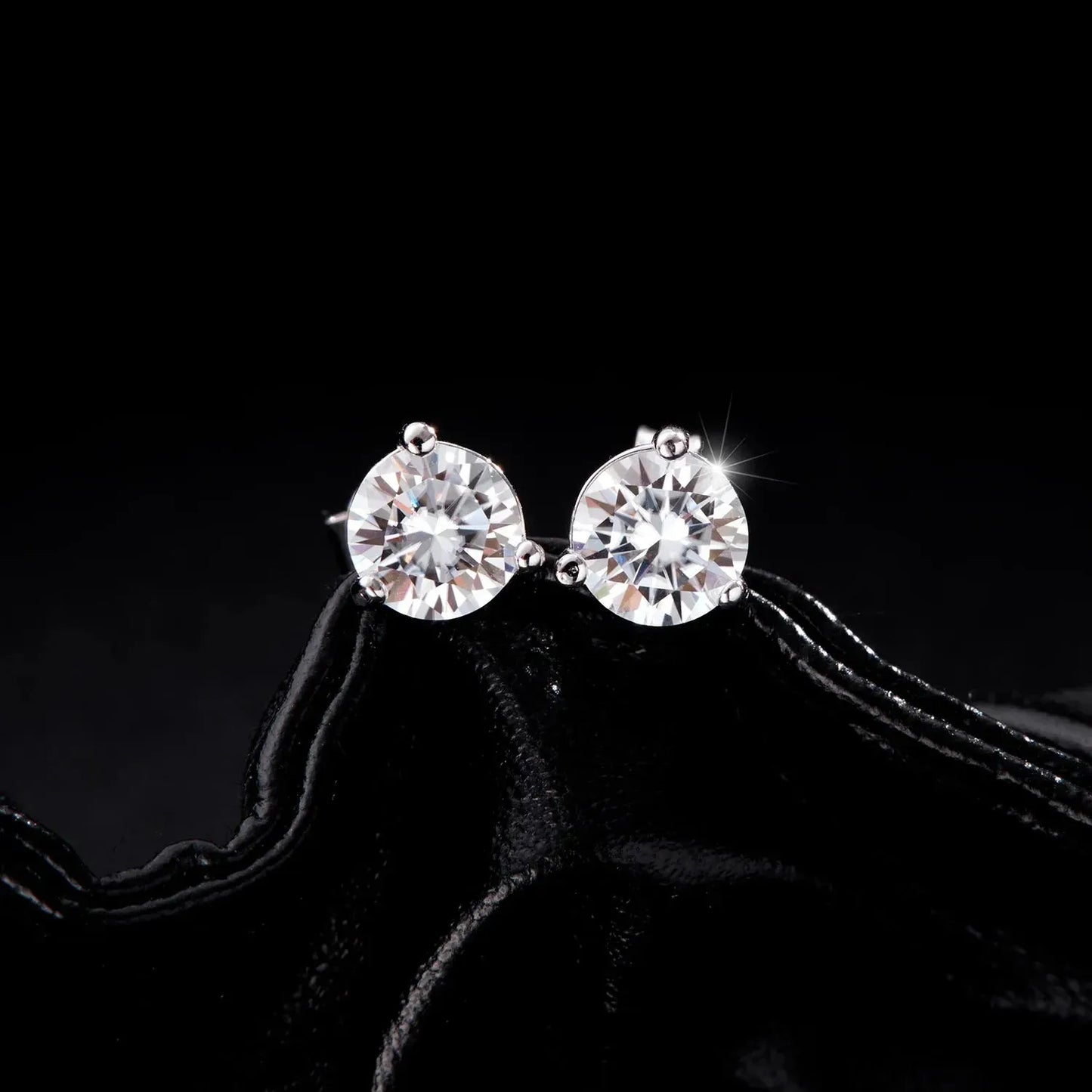 1CT Moissanite Earrings 925 Sterling Silver Sparkling Three Prong Setting Stud Earrings