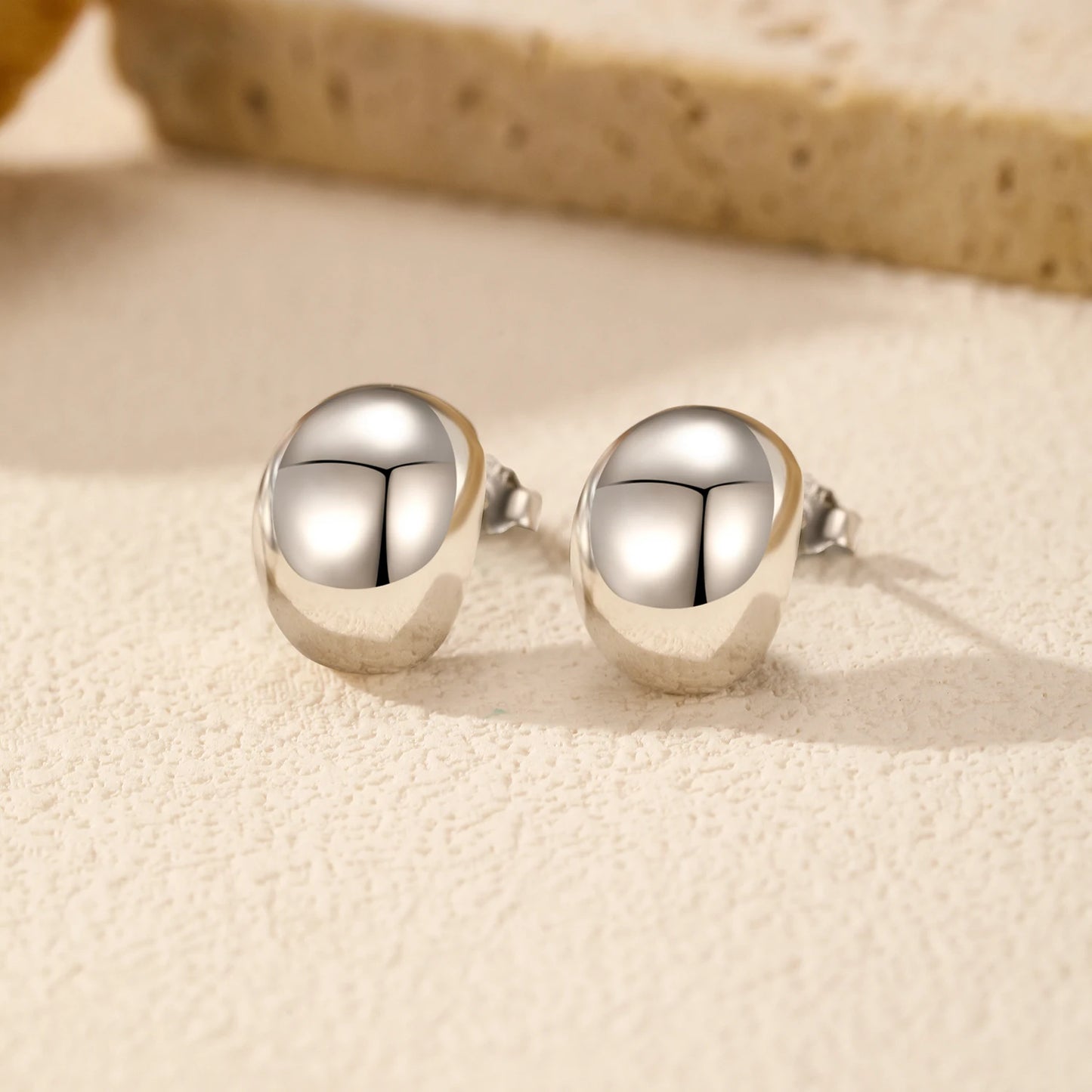 Trendy Minimalist Oval Mirror Stud Earrings